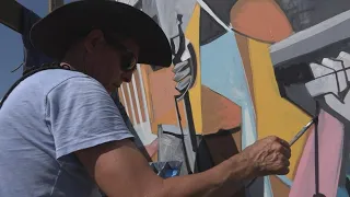Texas painter on journey to bring peace through art following latest tragedy