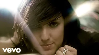 Ashlee Simpson - La La (Official Music Video)