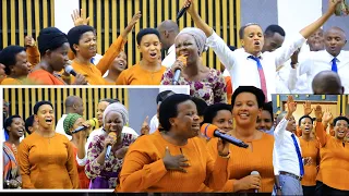 Indirimbo zishobora kwica umuntu/Joselyne ahuye na Jehovah Jireh bahembura imitima yabantu ibihumbi