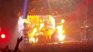 Kiss - Arena  Zagreb - Last 15 minutes  - Beth,  Do you love Me? , Rock N Roll All Nite 🎇✨💥