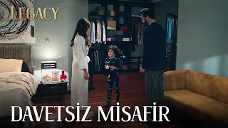 Yusuf, İlk Gecelerine Misafir Geldi | Legacy 120. Bölüm (English & Spanish subs)