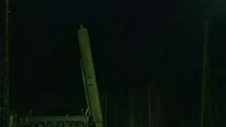 Russia tests ballistic missiles