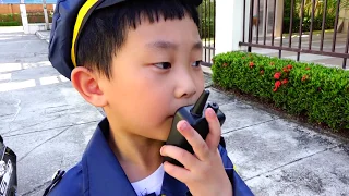 Yejun Play about Police Car Toys with Repair Activity for Kids