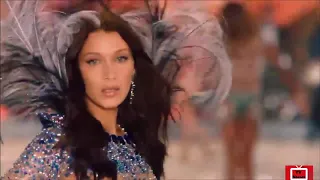 Bella Hadid VSFS - victoria secret fashion shows - Without me by Halsey