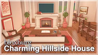 Bloxburg - Charming Hillside House Speedbuild (interior + full tour)