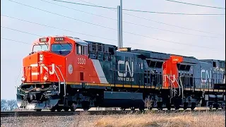 Railfanning Plainfield: CN Intermodal Trains