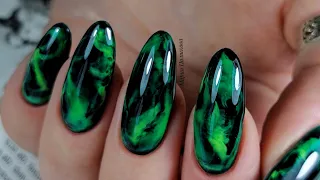 Текстуры на ногтях 💅 Витражный маникюр 🥰 Зелёные ногти 💚 Необычный дизайн ногтей по мокрому 💅