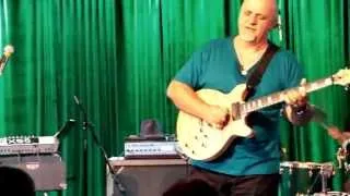 Frank Gambale playing "6.8 Shaker" (Live in Moscow 05.20.2014)