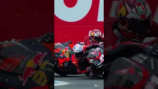 Aleix Espargaro's awesome overtake at Assen's final chicane! 🔥 | 2022 #DutchGP