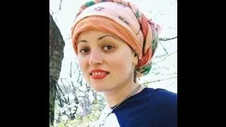 3 Fun Ways To Tie A Jewish Head Scarf