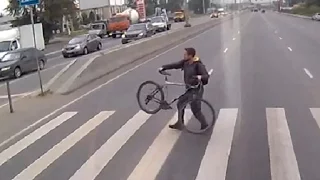 Bike crash compilation 2016