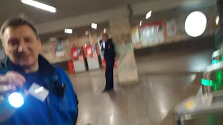 Служба безопасности в метро