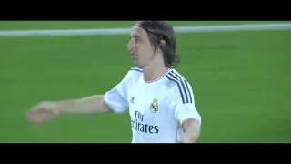 Luka Modric vs Barca