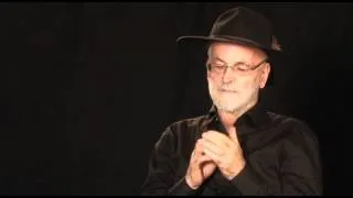 Sir Terry Pratchett discusses THE LONG EARTH