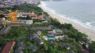 她的背影 (Ta De Bei Ying) Male Version - Karaoke mandarin with drone view