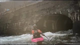 Kayaking UNDERGROUND for 1 mile! Mauch Chunk Creek