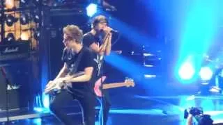 Amnesia- 5 Seconds Of Summer (Hot 99.5 Jingle Ball) 12/15/14