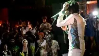 Chronixx and The Zinc Fence Redemption Live Performance