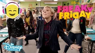 Freaky Friday | Oh, Biology 🎶- Disney Channel Norge