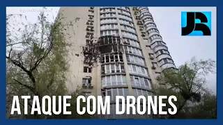 Rússia realiza maior ataque com drones contra a Ucrânia em meses