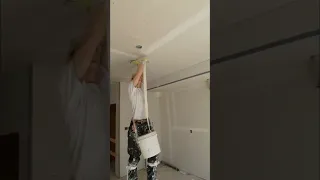 Hand tape drywall