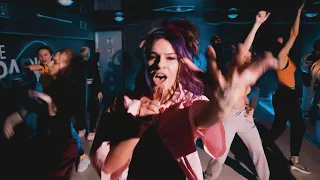 Юлианна Коршунова, Girly Hip Hop, Танцы на ТНТ