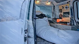 [BLIZZARD]SNOW CAR CAMPING ในรถเล็กโดนพายุหิมะ นอนคนเดียวทั้งคืน