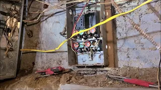 Changing fuse box to a breaker box