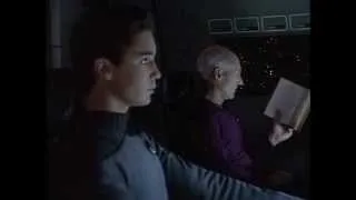 TNG rehashed - Picard and Wesley shuttle trip