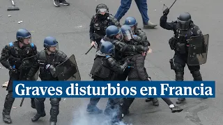 Graves disturbios en Francia por las pensiones: más de 450 detenidos y 441 agentes heridos