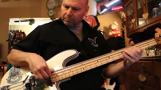 Steve Miller band, Living in the U.S.A. 1968 (bass Cover)