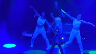 Ava Max - Last Night on Earth - LIVE Paradiso Amsterdam april 2023 P1090274