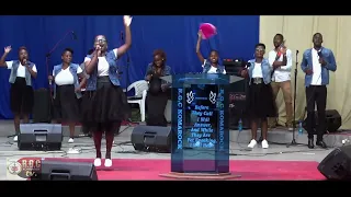 Kenyan Praise Medley ICC- (  RGC Komarocks Worship Session Extract)