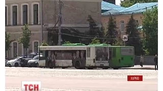 Поки в Полтаві судять Кернеса, у центрі Харкова розпочинається мітинг на його підтримку