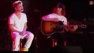 Justin Bieber - Die in your arms acoustic in Mexico