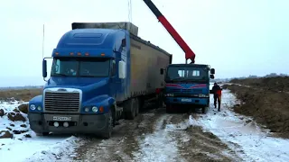 Дальнобойщик. Песня Григория Заречного.Дальнобойщику Сергею от друзей!