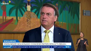 Presidente Bolsonaro concede entrevista à TV Brasil