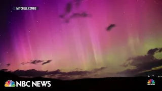 Northern Lights shined in full color blitz Monday night