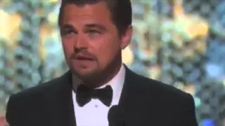 Leonardo DiCaprio ganha Oscar de melhor ator (O Regresso) - Legendado PT/Br