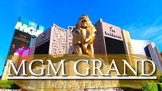 Staying at the MGM GRAND & Riding the LAS VEGAS MONORAIL | Grand King Room, Iconic MGM Lion Statue