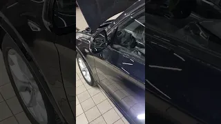 BMW X4 в салоне официального дилера , без подушек .