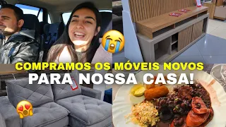 COMPRANDO OS MÓVEIS NOVOS PRA CASA | MESA DE JANTAR, SOFÁ E MUITO MAIS....