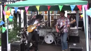 Troy Redfern Band "I Just Want to Make Love to You" New Inn Gloucester Blues Festival 2016