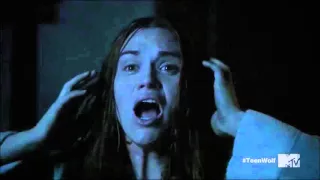 Teen Wolf - 5x16 - Parrish stops Lydia's scream