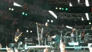 Gnarls Barkley - Crazy - Roskilde 2008