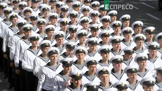 Морякам дозволили виїжджати з України за кордон