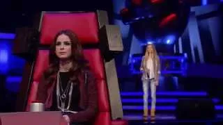 Pia Wrecking Ball  Miley Cyrus The Voice Kids 2014