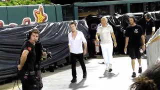 U2 360° Tour, St. Louis, 7/17/2011, Busch Stadium - U2 walks into the stadium