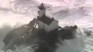 Lighthouses in HUGE storms! Biggest waves ever...