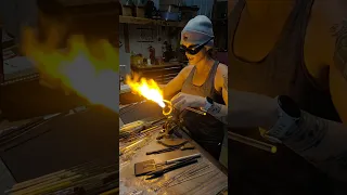 High 5 Glass is blowing glass live! Inside Out Chillum